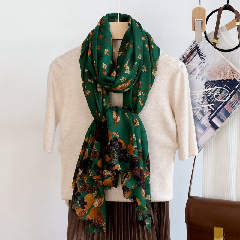 Châles longs en cachemire vert - Winter Clothing Hong Kong avis et prix