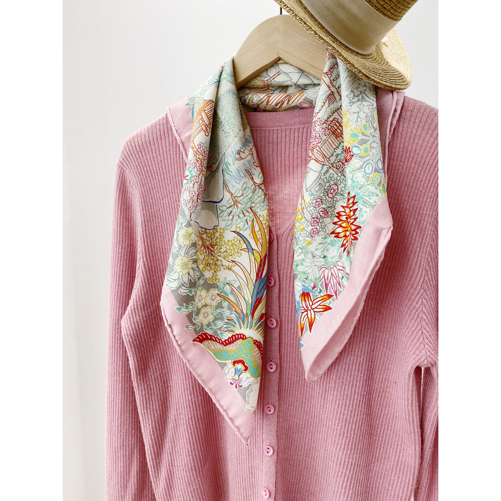 Écharpe Double face pour femme - Winter Clothing Hong Kong avis et prix
